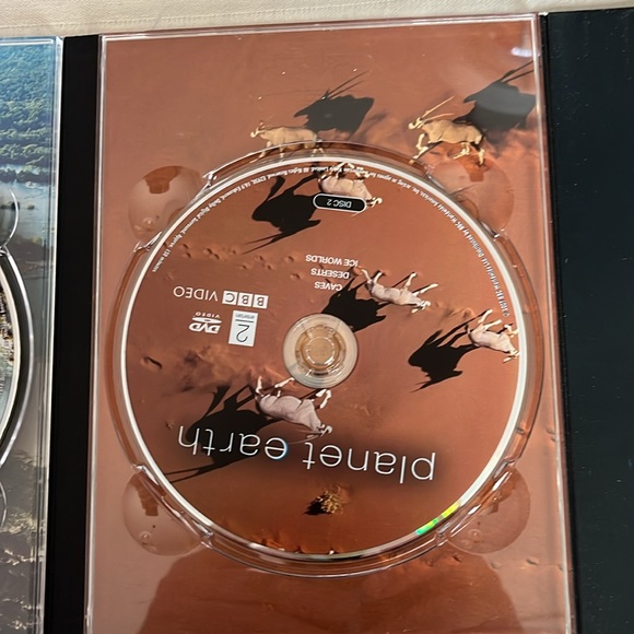 Planet earth BBC Video - Picture 3 of 6